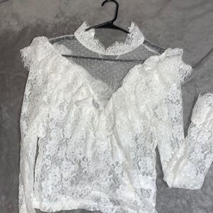 White Long sleeve blouse